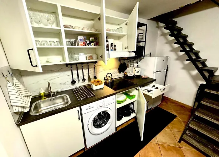 Machiavelli House Apartment *