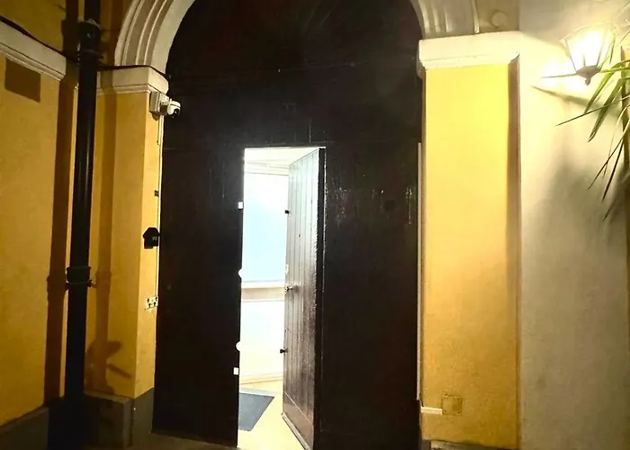 Machiavelli House