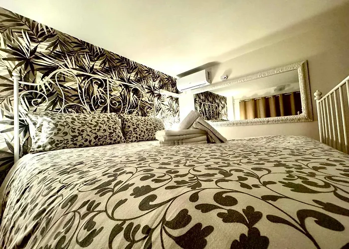 Machiavelli House Apartment Rom
