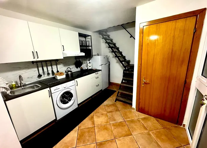 Machiavelli House Apartment *
