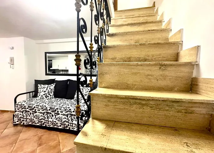 Apartment Machiavelli House